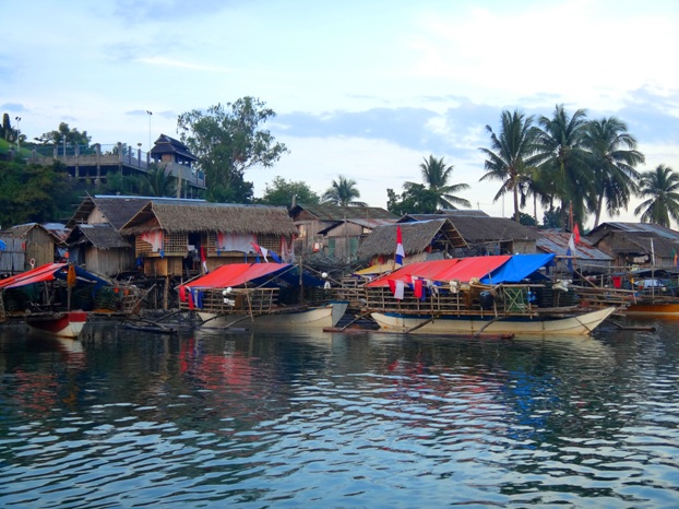 Fishing community - Palina river cruise, Roxas City, Capiz, Philippines