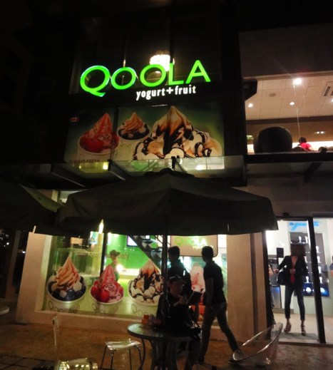 frozen yogurt, Qoola Yogurt + Fruit Greenbelt Makati branch, Manila, Philippines