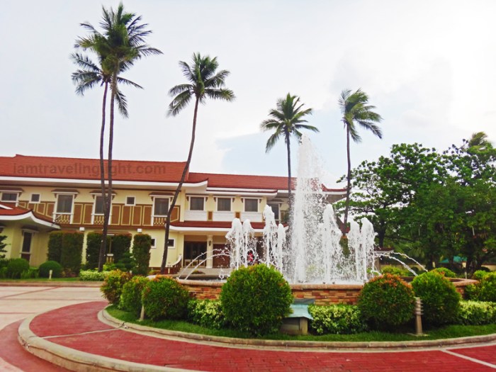 Urduja House, Governor's House, Balinese architecture, Southeast Asian architecture, fountain, Lingayen, Pangasinan