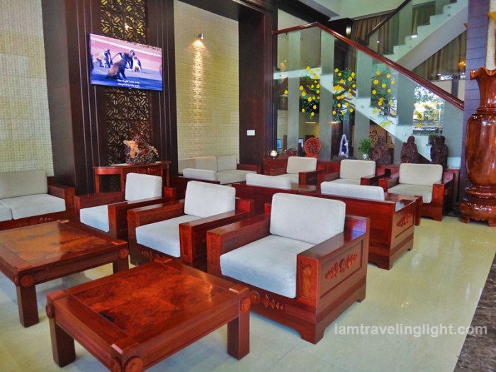 lobby, hardwood chairs, moonlight hotel, hue, vietnam, luxury hotel