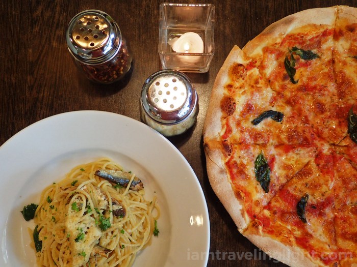 pizza and pasta at casual dining restaurant, Metro Manila.jpg