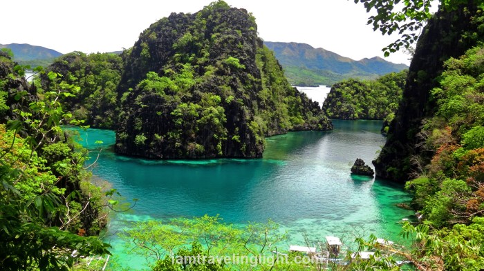palawan-coron-classic-view-near-kayangan-lake-area